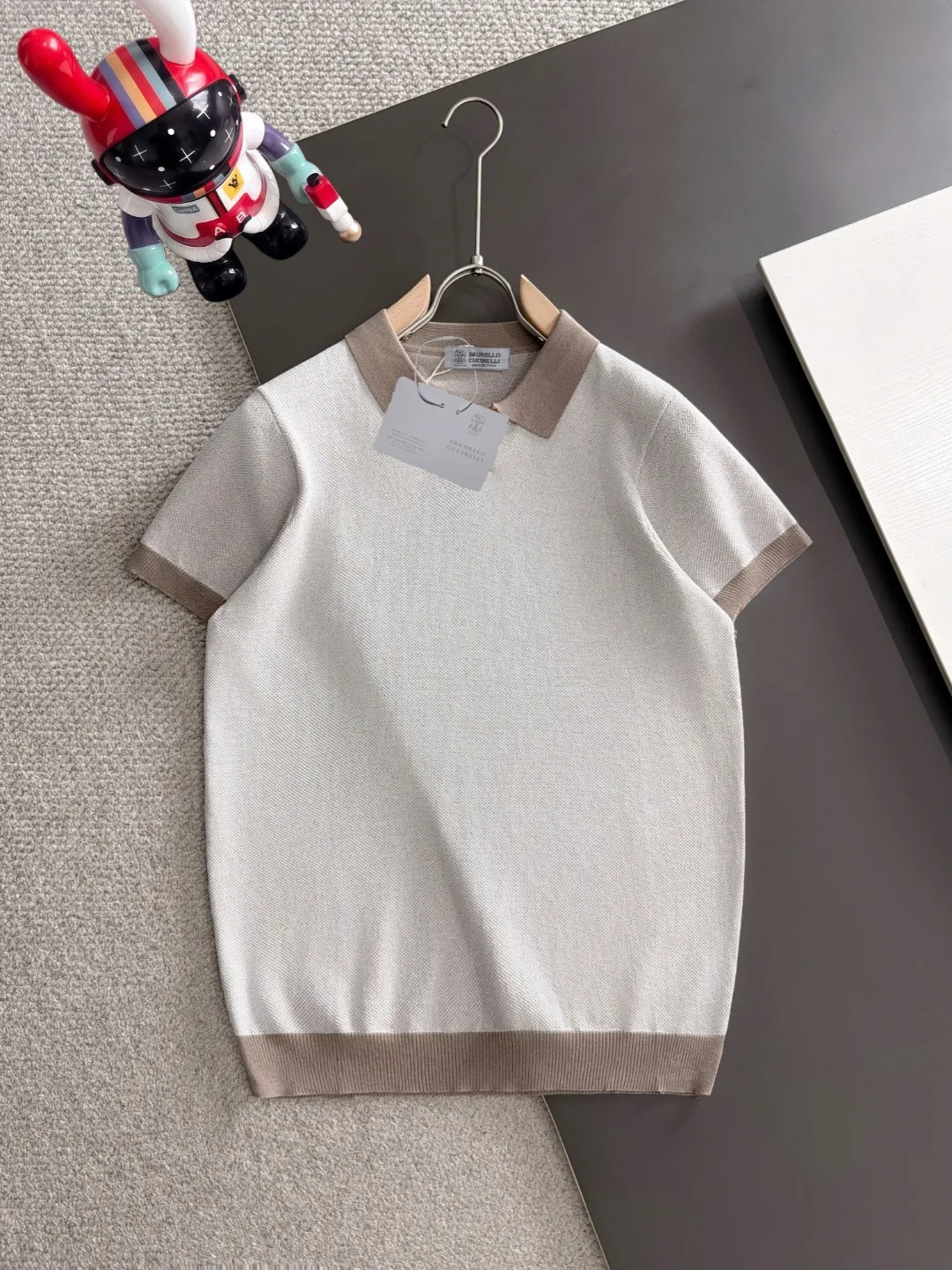 Next day shipment High Quality BC 2026 Summer New Arrival men's short-sleeved T-shirt Made of combed cotton yarn knitted cotton fabric, pure cotton high-weight special yarn, it feels full of weight when weighed, and the upper body is more textured than ordinary T-shirts. This texture can cope with the weather easily and is suitable for both hot and cold! The pattern on the chest adopts three-dimensional embroidery technology, and is perfectly produced stitch by stitch with reference to the original version! Loose fit design, looks noble. Size: M to XXXL